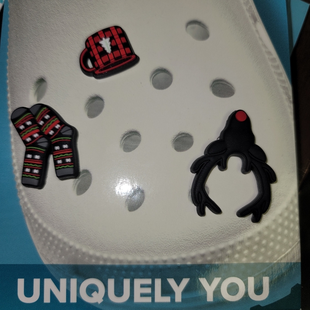 Croc charms